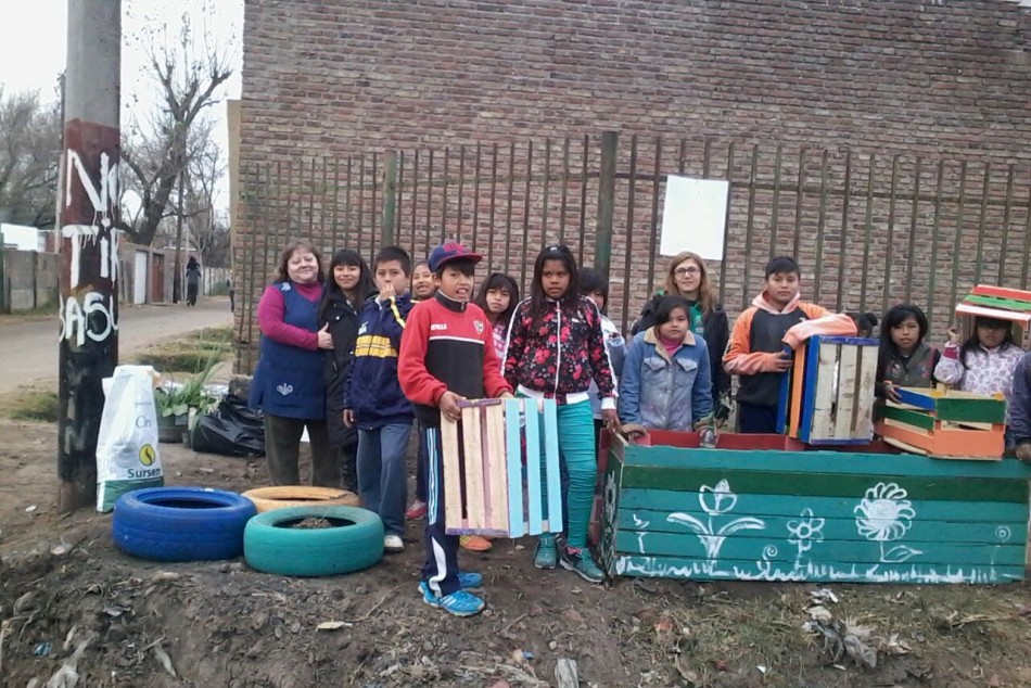 32647 | Jornada de recuperación del espacio público en barrio Toba - Centro Municipal Distrito Oeste