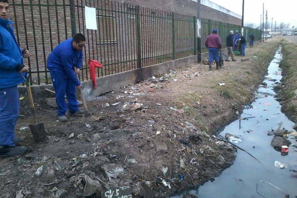 32649 | Jornada de recuperación del espacio público en barrio Toba - Centro Municipal Distrito Oeste