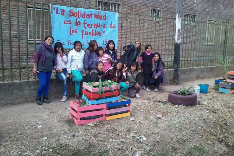 32654 | Jornada de recuperación del espacio público en barrio Toba - Centro Municipal Distrito Oeste