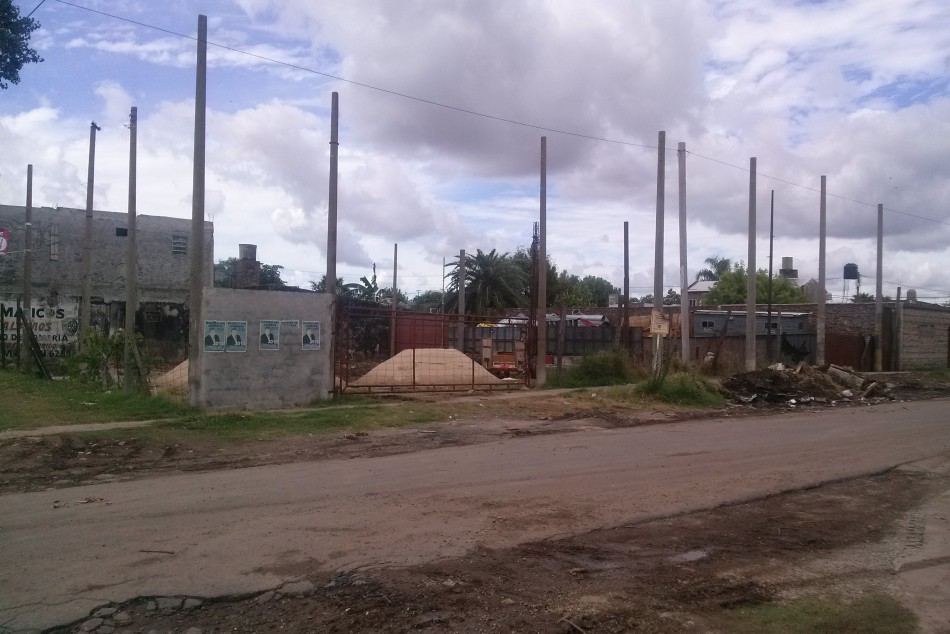 32993 | Calle 503 y San Martín, en barrio Presidente Roque Sanez Peña. - Secretaría de Servicios Públicos y Medio Ambiente