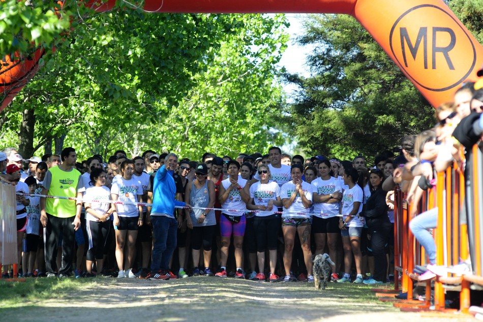 40614 | Maratón del Bosque. - Franco Trovato Fuoco / Dir Gral de Comunicación Social.