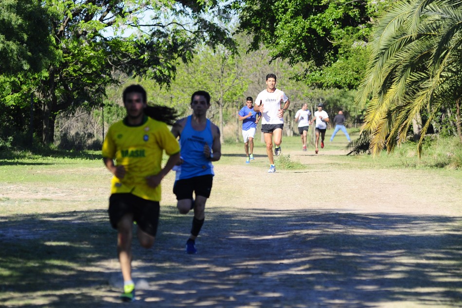 40622 | Maratón del Bosque. - Franco Trovato Fuoco / Dir Gral de Comunicación Social.