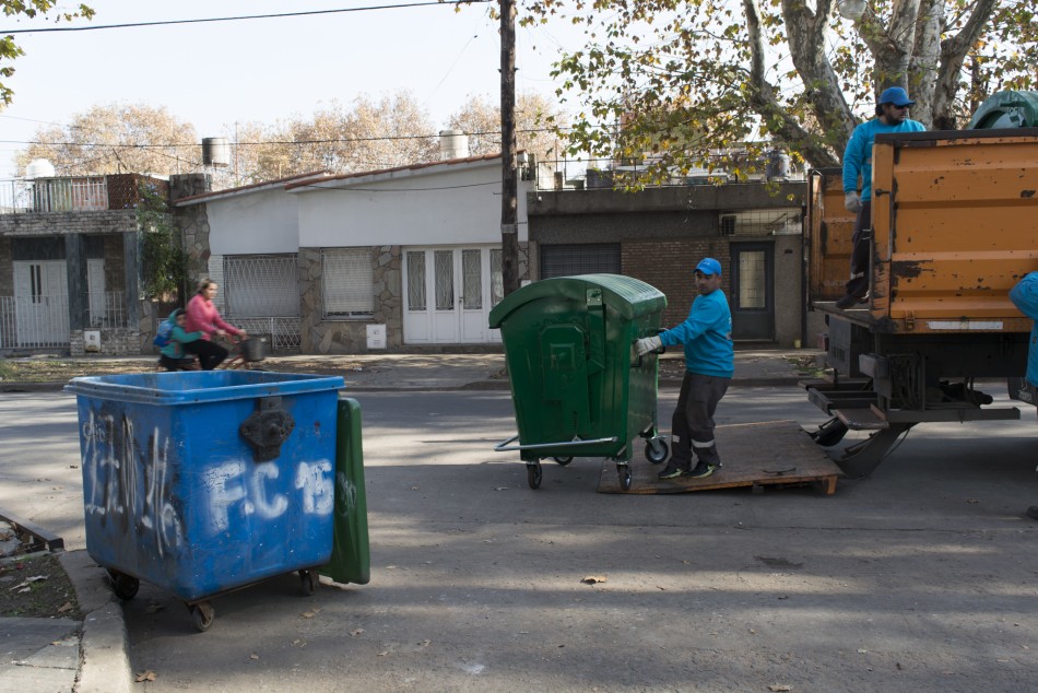 89693 | Son 70 nuevos contenedores con mayor capacidad para reemplazar los plásticos - Juan Pablo Allegue