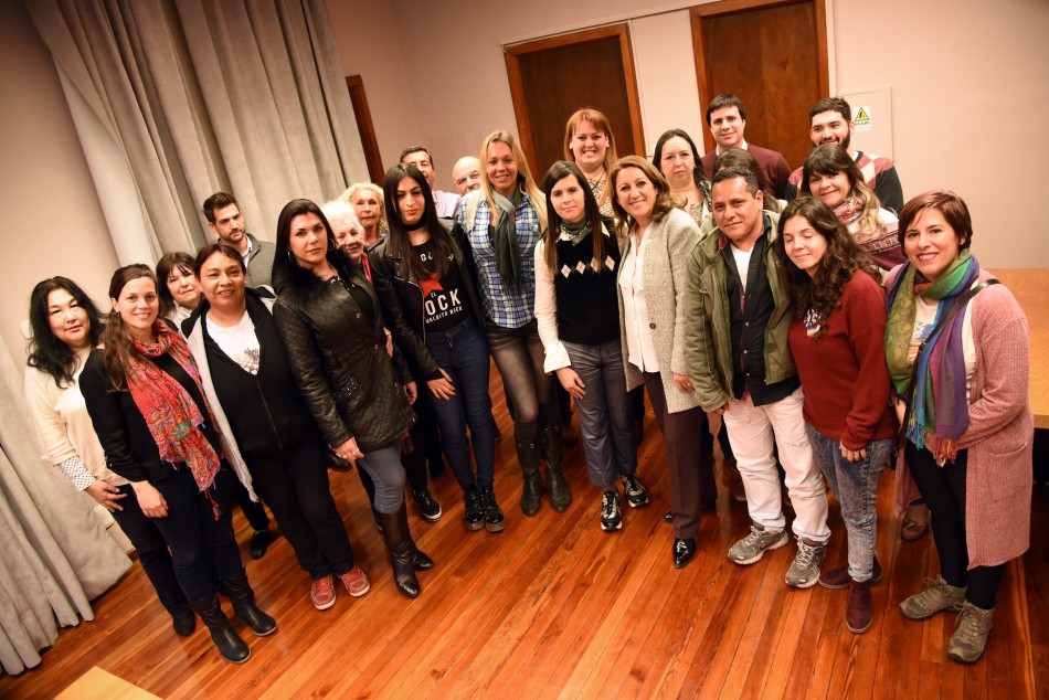 92041 | Presentación ingresantes a la planta municipal por el cupo laboral Trans - Dir. Gral. de Comunicación Social (Silvio Moriconi)