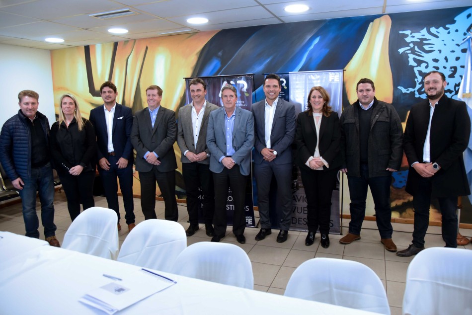 151784 | Firma Convenio Aeropuerto  - Subsecretaría de Comunicación Social (Marcelo Beltrame)