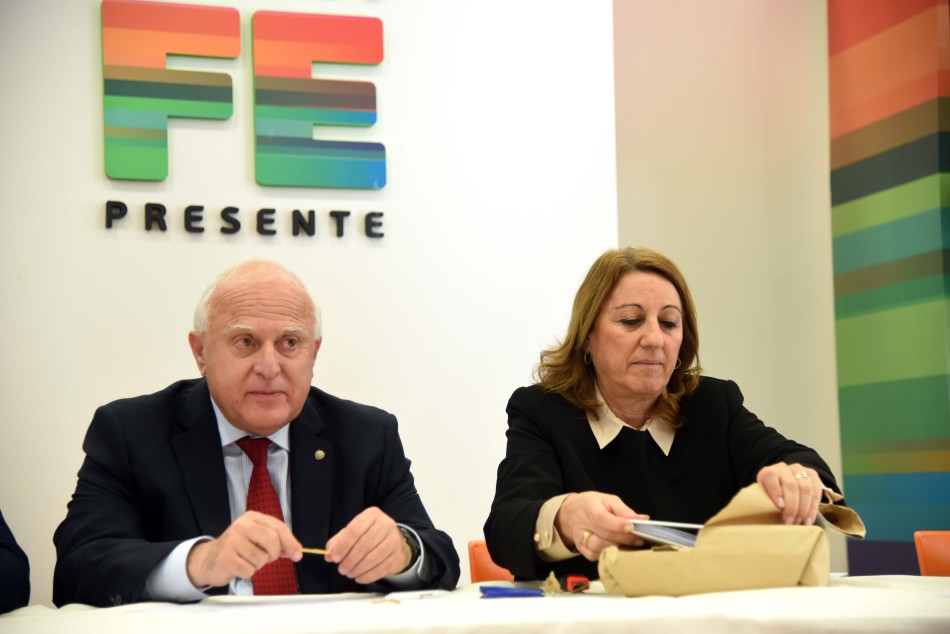 153067 | Apertura sobres Estación Policial Distrito Sur - Subsecretaría de Comunicación Social (Silvio Moriconi)
