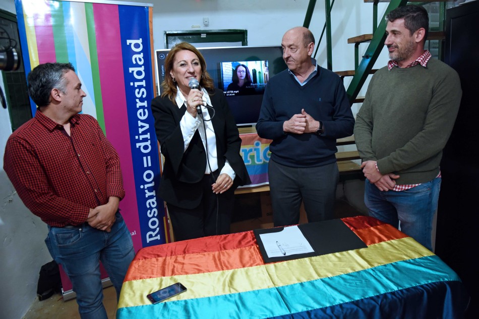 155806 | Firma Convenio Colectivo LGTBI  - Subsecretaría de Comunicación Social (Marcelo Beltrame)