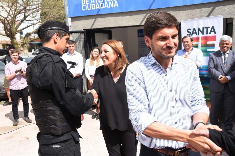 160615 | Inauguración Centro Territorial de Denuncias en Grandoli y Gutierrez - Subsecretaría de Comunicación Social (Silvio Moriconi)