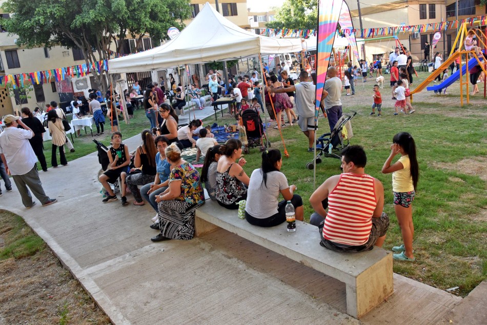 170074 | Inauguracion Plaza de la Solidaridad  - Grandoli y Gutierrez - Subsecretaría de Comunicación Social (Marcelo Beltrame)