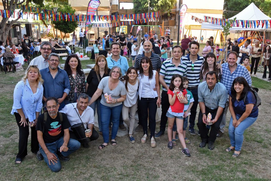 170077 | Inauguracion Plaza de la Solidaridad  - Grandoli y Gutierrez - Subsecretaría de Comunicación Social (Marcelo Beltrame)