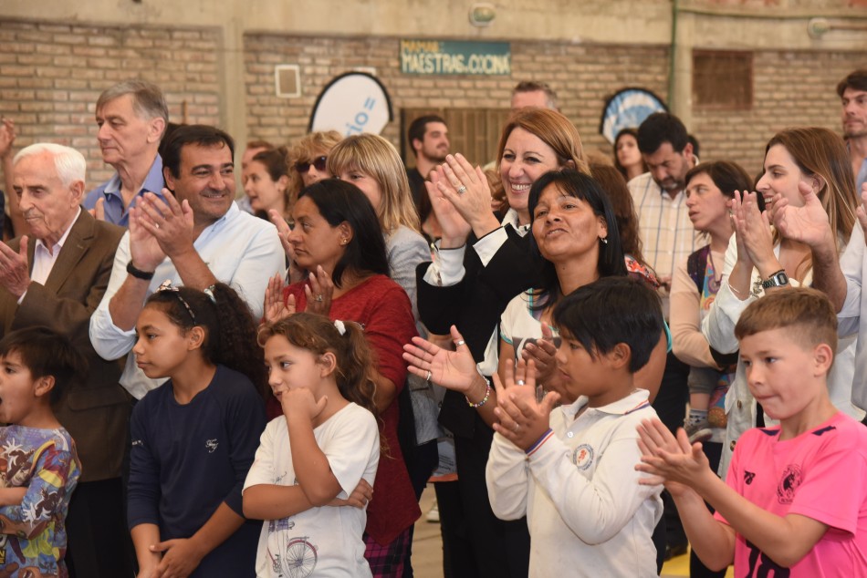 174315 | Inauguración nuevo comedor Padre Montaldo  - Subsecretaría de Comunicación Social (Franco Trovato)