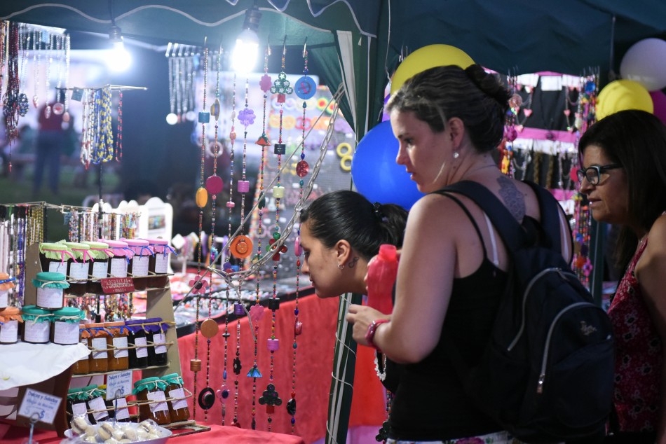 176219 | Feria Costa Alta se traslada a su espacio habitual - Municipalidad de Rosario