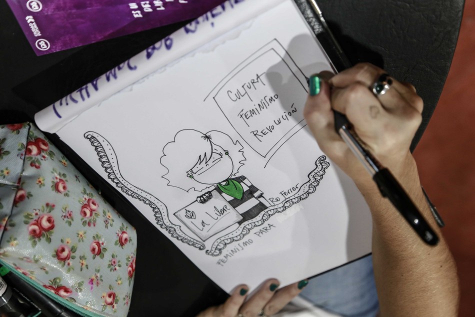 206878 | Fotos Feria del Libro en CC Roberto Fontanarrosa día 2 - Sec. de Cultura y Educación (Guillermo Turin Bootello)