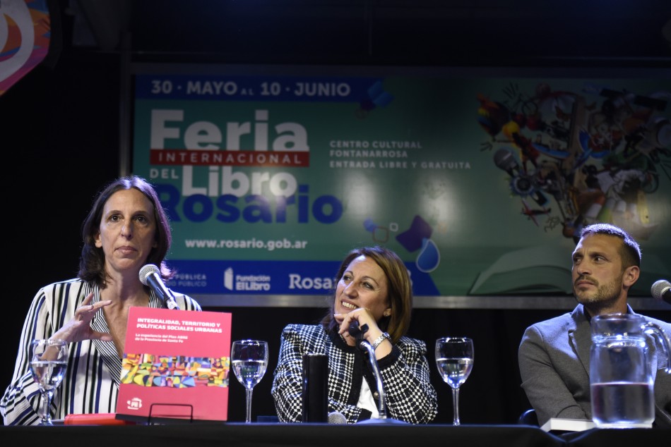 209080 | Presentación del libro Plan Abre - Franco Trovato Fuoco