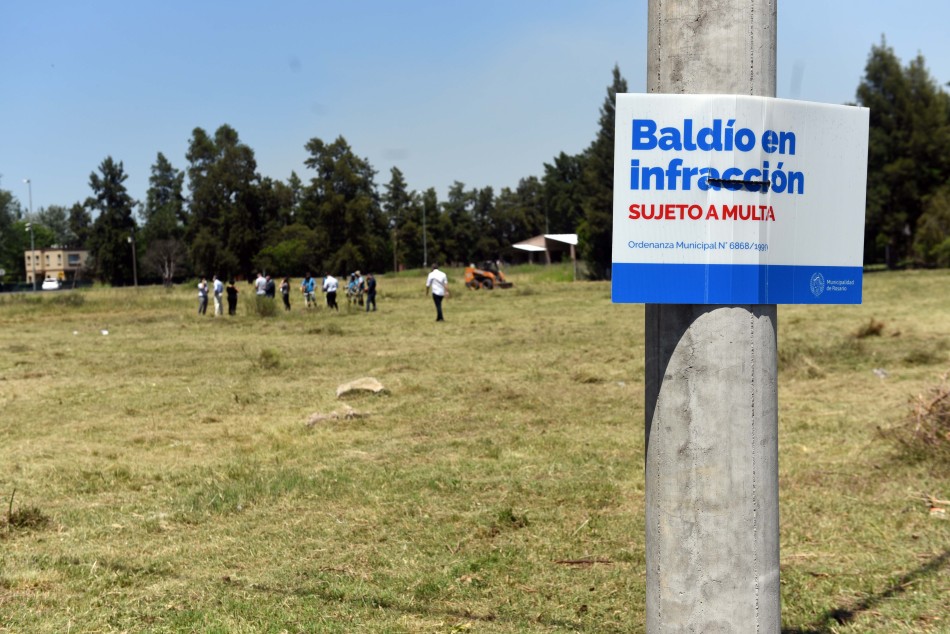 286411 | Operativo demalezamiento de baldíos Bº Hostal del Sol - Subsecretaría de Comunicación Social (Silvio Moriconi)