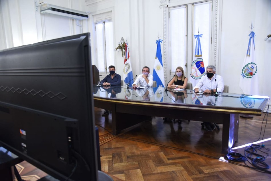 305277 | Presentación Rosarinos por el mundo - Marcelo Beltrame (Subsecretaría de Comunicación Social)