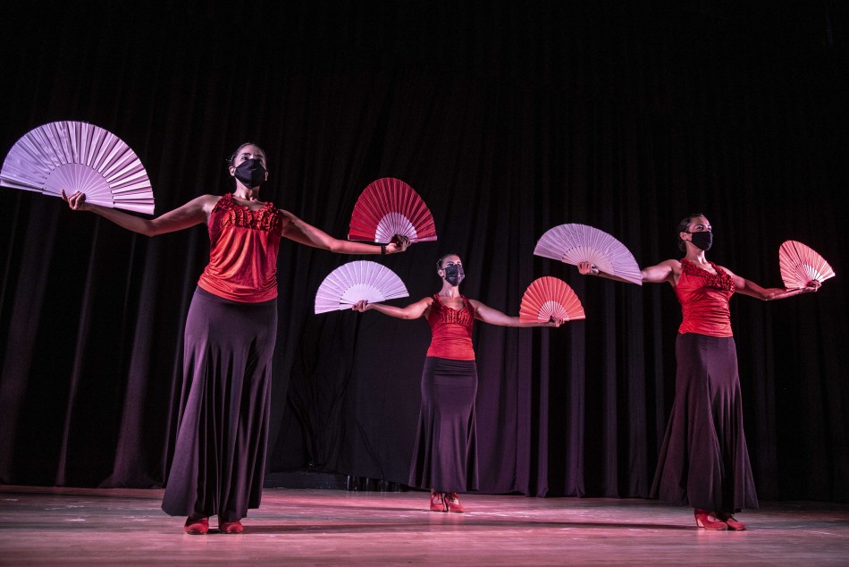 314384 | Archivo Escuela de Danzas - Guillermo Turin Bootello