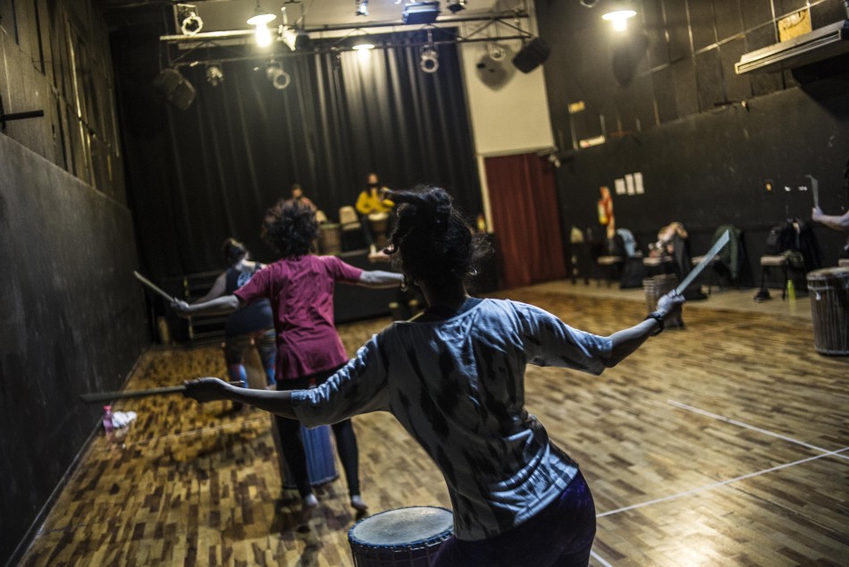 327622 |  - Guillermo Turin Bootello