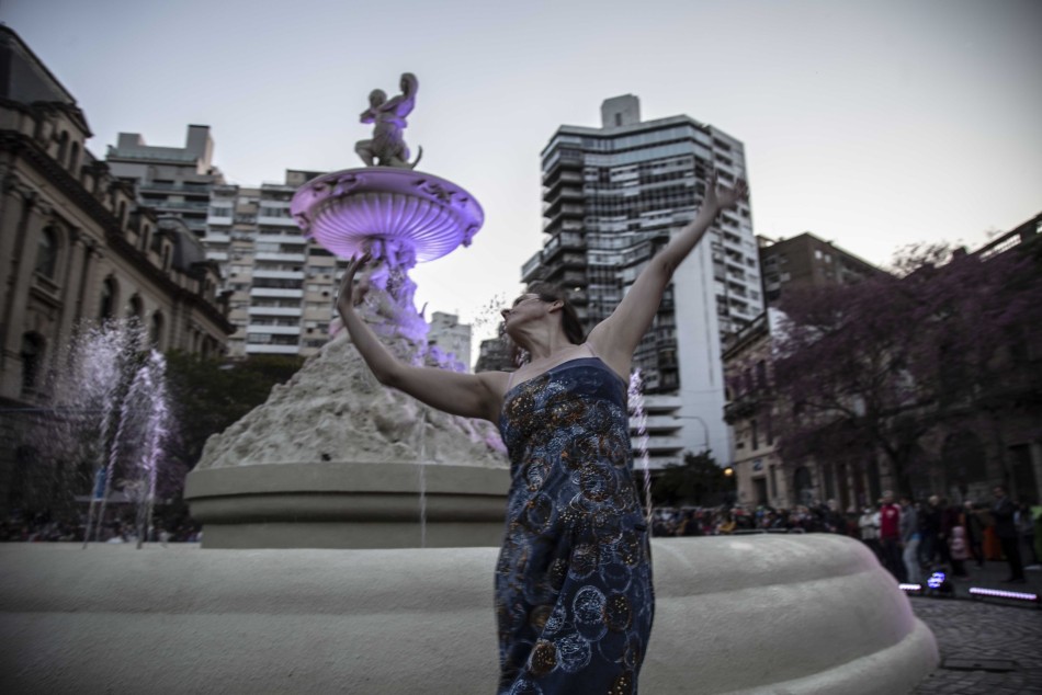 328817 | Fotos Música clásica en la fuente de las Utopías - Sec. de Cultura y Educación (Guillermo Turin Bootello)
