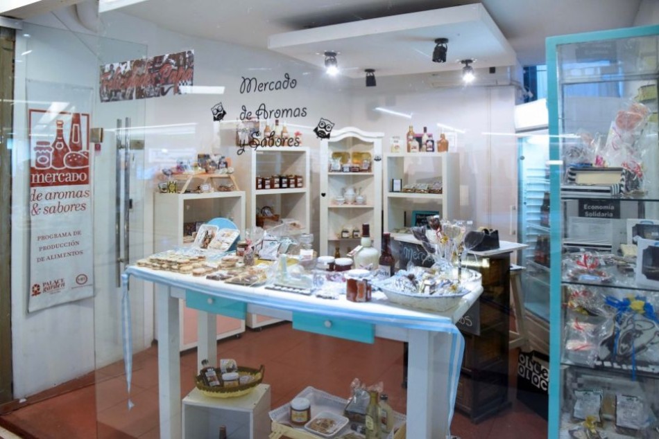 364272 | Mercado de Aromas y Sabores - Archivo