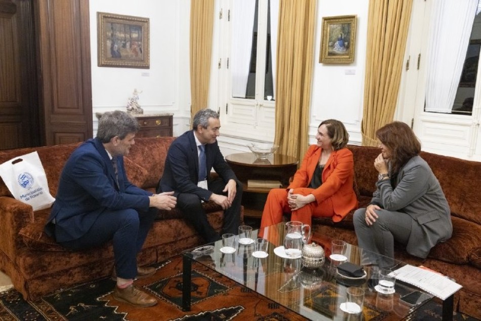 392320 | Javkin mantuvo un encuentro bilateral con la alcaldesa de Barcelona - Gentileza