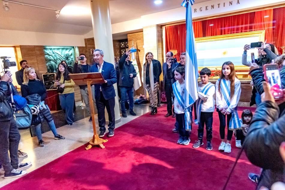 427031 | Promesa de Lealtad a la Bandera Escuela Bialik  - Subsecretaría de Comunicación Social (Marcelo Beltrame)