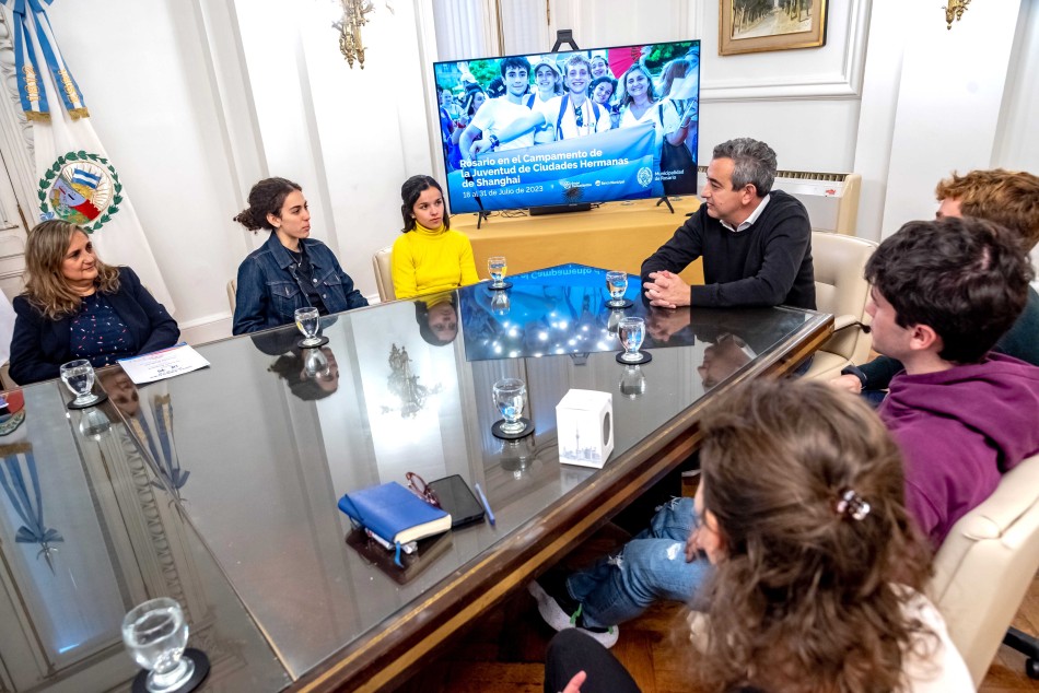 437485 | Reunión con jóvenes estudiantes que viajaron a Shangai - Subsecretaría de Comunicación Social (Marcelo Beltrame)