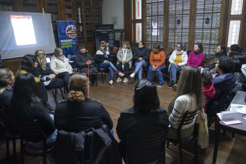 446525 | Inicio capacitación emprendedoras migrantes - Subsecretaría de Comunicación Social (Silvio Moriconi)