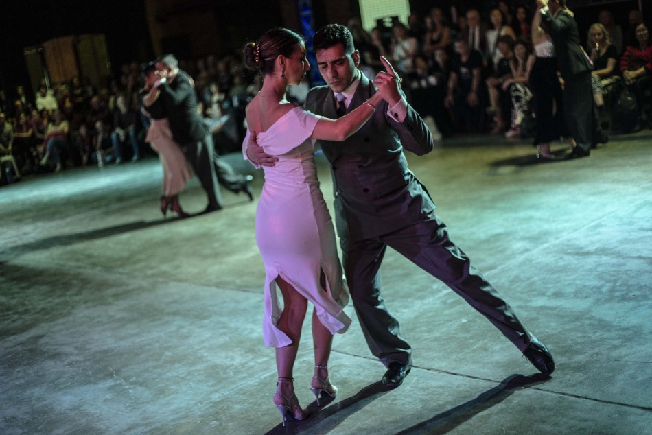 497306 | Preliminares Festival y Mundial de Tango en Galpón 11 - Día 2 - Sec. de Cultura y Educación (Guillermo Turin Bootello)