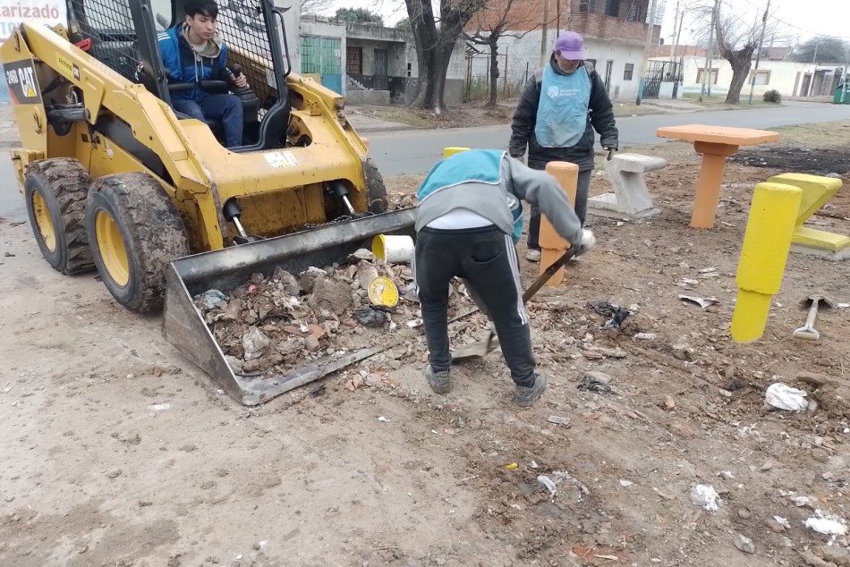 511835 | Recuperación de espacios de uso público en bulevar Avellaneda - Secretaría de Ambiente y Espacio Público
