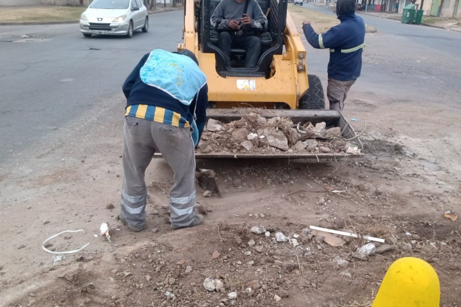 511838 | Recuperación de espacios de uso público en bulevar Avellaneda - Secretaría de Ambiente y Espacio Público