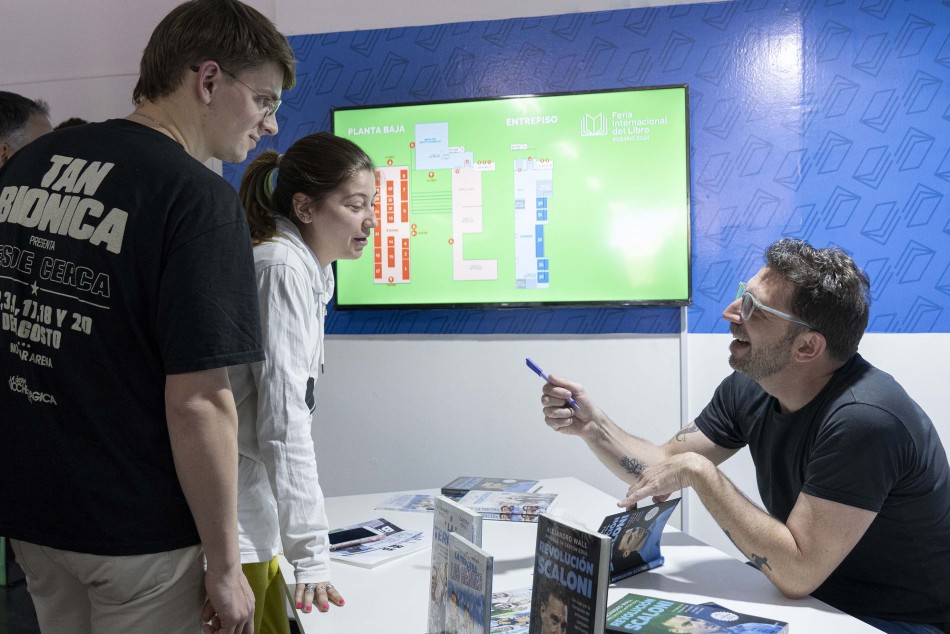 520150 | Feria del Libro Rosario 2024 - Silvina La Calamita (Cala)