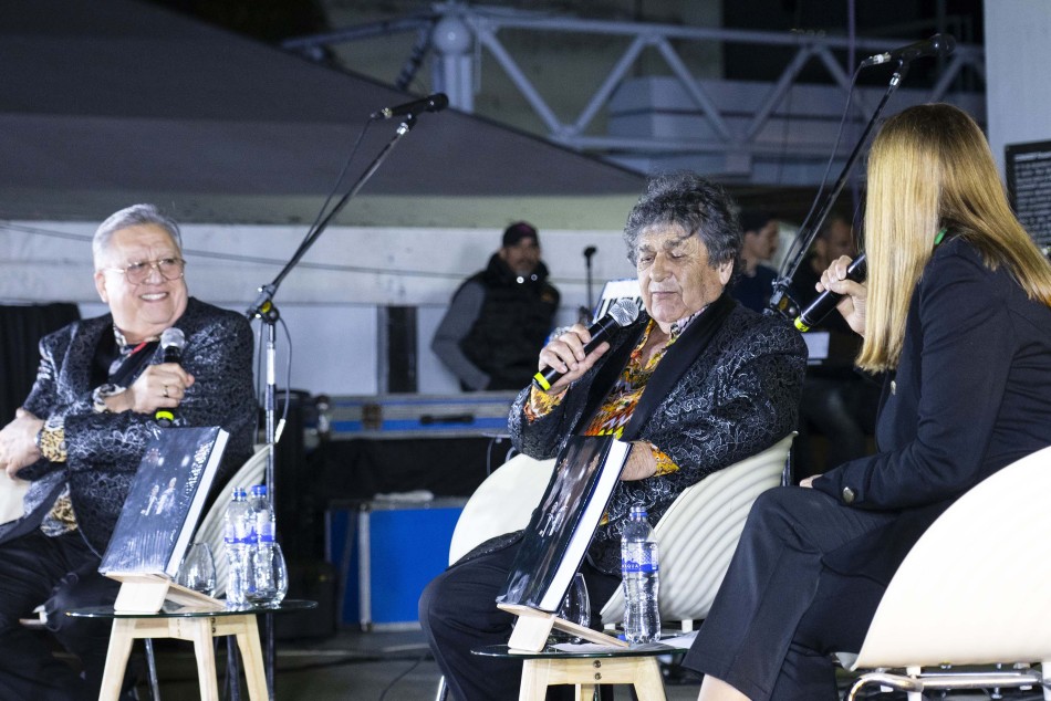 522286 | Fotos Feria del Libro 2024-14 de septiembre-Cultural Fotanarrosa  - Silvina La Calamita