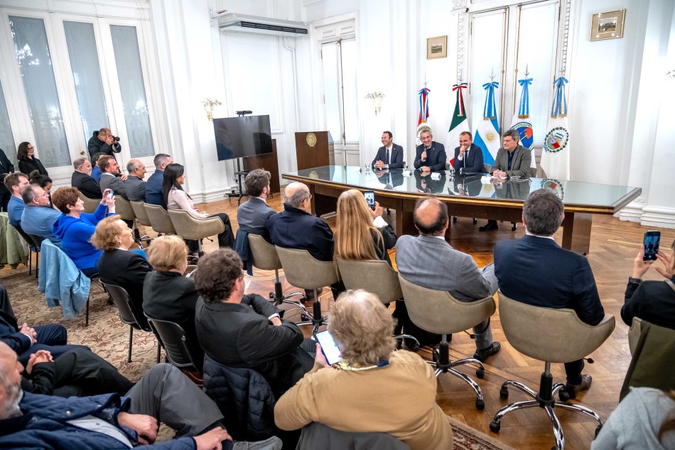 606620 | Visita Alcalde de Turín -  Stefano Lo Russo