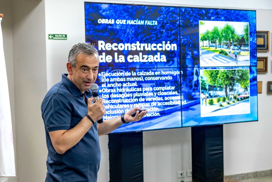 622548 | Apertura de sobres del cantero de Bv. Seguí - Subsecretaría de Comunicación Social (Marcelo Beltrame)